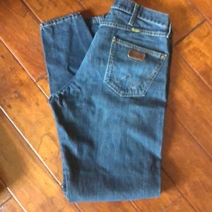 Wrangler Boot Cut Jeans - size 33x34